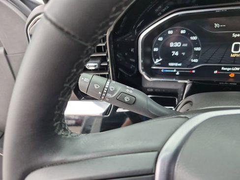 Used 2024 GMC Sierra 1500 Elevation image 35