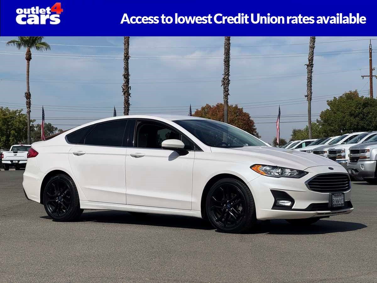 Used 2020 Ford Fusion SE w/ Equipment Group 151A FWD image 1