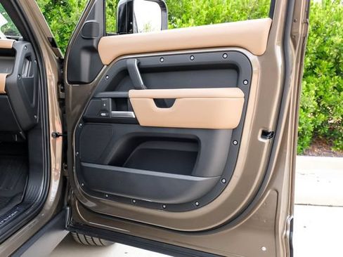 New 2026 Land Rover Defender 110 X AWD/4WD image 52