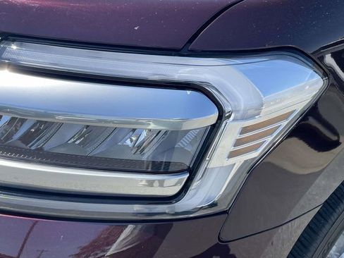 Used 2024 Ford Expedition Max Platinum image 8