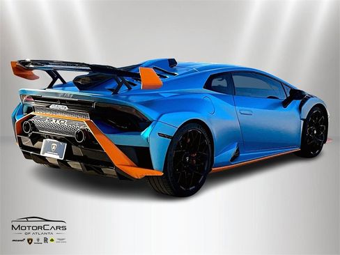 Used 2022 Lamborghini Huracan STO image 12