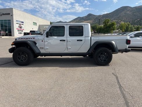 Used 2023 Jeep Gladiator Mojave w/ Cold Weather Group image 7