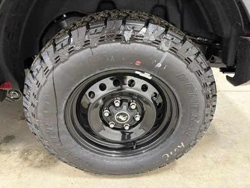 New 2026 Ford Bronco Big Bend w/ Black Diamond Package AWD/4WD image 8