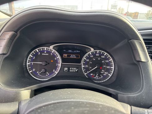 Used 2017 INFINITI QX60 AWD w/ Premium Plus Package image 13