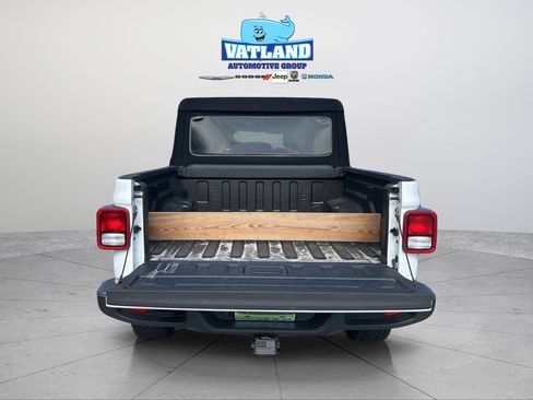 Used 2020 Jeep Gladiator Sport w/ Quick Order Package 24S image 33