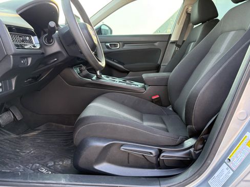 Used 2023 Honda Civic LX image 10