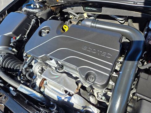 Used 2023 Chevrolet Malibu LT image 16