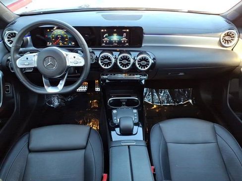 Certified 2022 Mercedes-Benz CLA 250 image 4