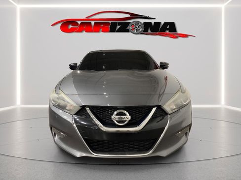 Used 2018 Nissan Maxima Platinum image 2