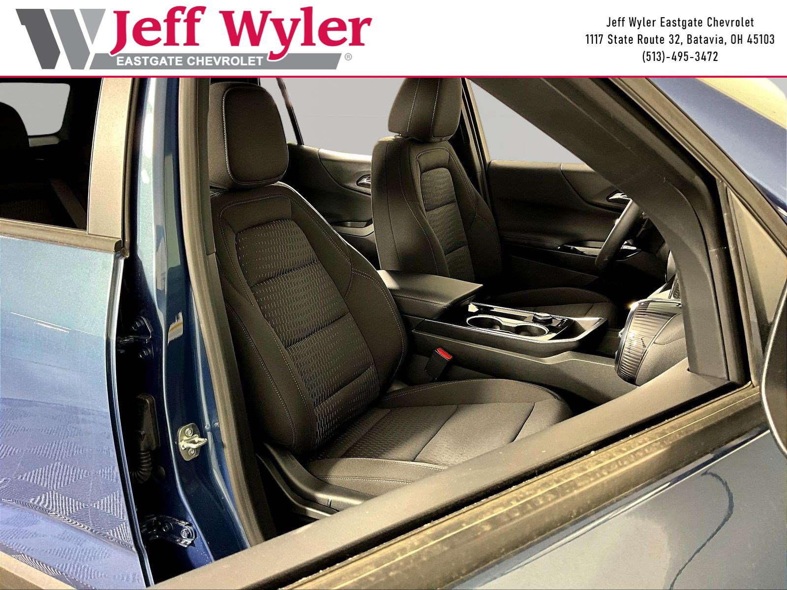 New 2026 Chevrolet Equinox LT w/ Safety and Technology Package FWD image 18
