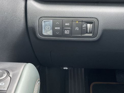 New 2026 GMC Terrain AT4 w/ Convenience Package III AWD/4WD image 18