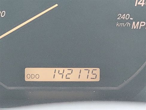 Used 2005 Lexus RX 330 image 32