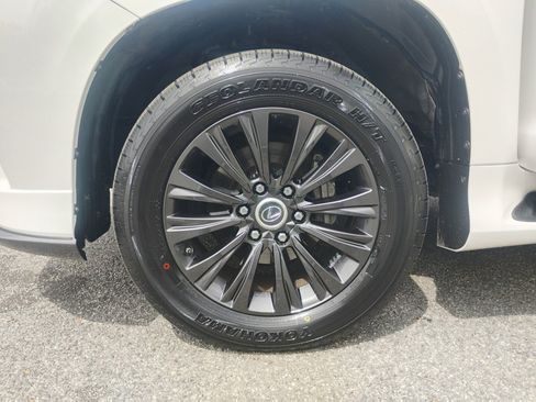 Used 2021 Lexus GX 460 Premium image 31