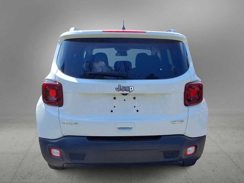 Used 2021 Jeep Renegade Latitude w/ Luxury Group I AWD/4WD image 7