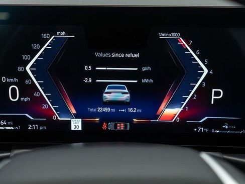 Used 2024 BMW 330e xDrive w/ Convenience Package image 20