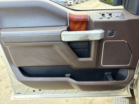 Used 2018 Ford F150 King Ranch w/ Equipment Group 601A Luxury image 16