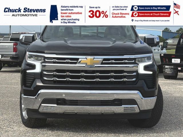 Used 2024 Chevrolet Silverado 1500 LTZ w/ LTZ Premium Package AWD/4WD image 4