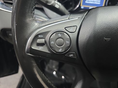 Used 2021 Buick Enclave Premium w/ Sun and Sites Package image 18