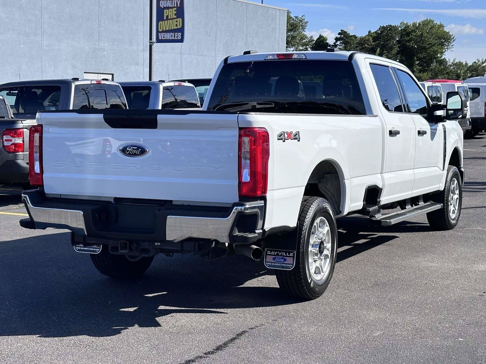 Used 2025 Ford F250 XLT AWD/4WD image 5
