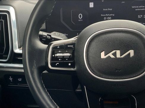 Used 2024 Kia Sorento SX image 20