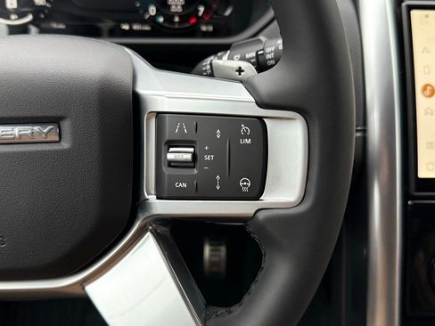 New 2026 Land Rover Discovery Limited Edition AWD/4WD image 20