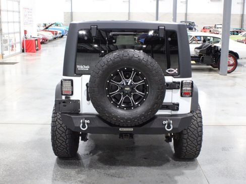 Used 2016 Jeep Wrangler Unlimited Sport w/ Quick Order Package 24S AWD/4WD image 33