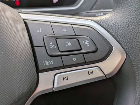 Used 2023 Volkswagen Tiguan S image 27