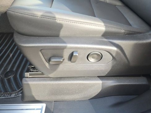 New 2026 Chevrolet Silverado 1500 LT w/ Z71 Off-Road Package image 14