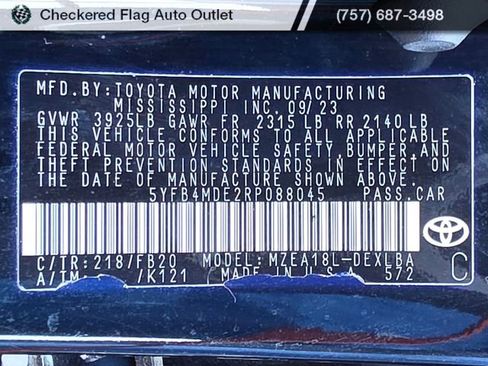 Used 2024 Toyota Corolla LE FWD image 22