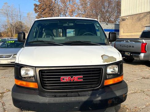 Used 2008 GMC Savana 2500 image 2