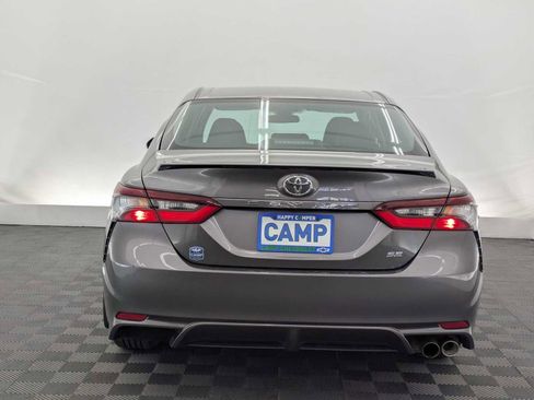 Used 2024 Toyota Camry SE FWD image 5