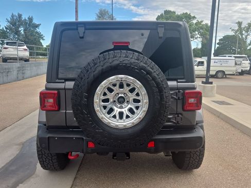 Used 2020 Jeep Wrangler Unlimited Rubicon w/ Steel Bumper Group AWD/4WD image 6
