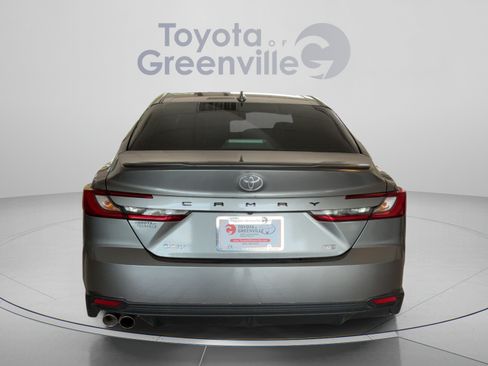 Certified 2026 Toyota Camry SE w/ Convenience Package FWD image 5