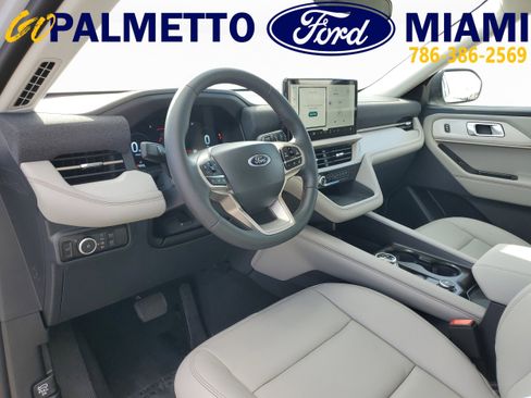 New 2026 Ford Explorer Active w/ Active Comfort Package AWD/4WD image 12