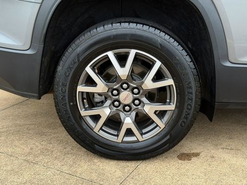 Used 2020 GMC Acadia SLE FWD image 8