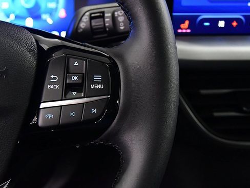 Used 2023 Ford Escape SE w/ PHEV Premium Package image 21