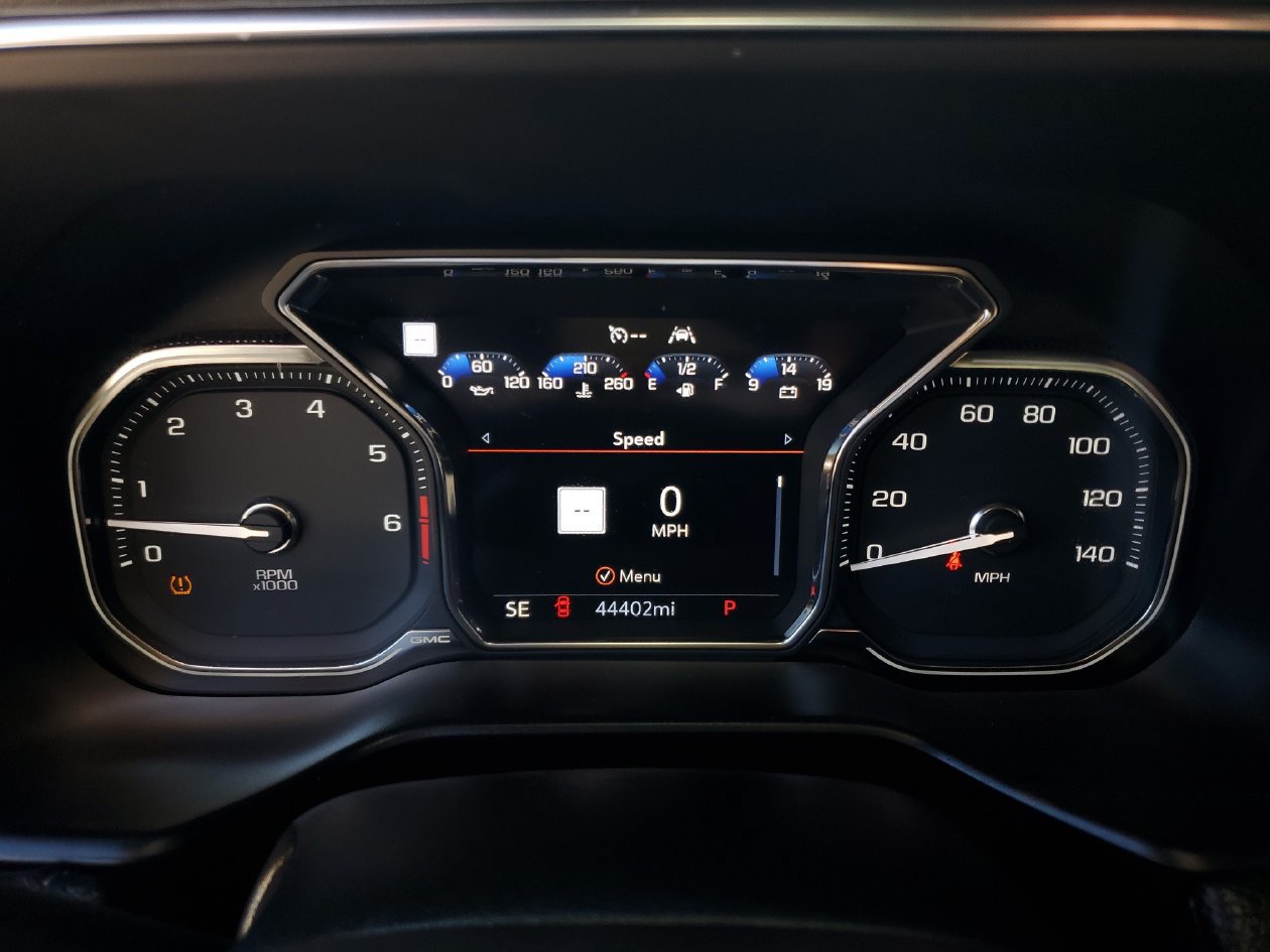 Used 2021 GMC Yukon Denali RWD image 30