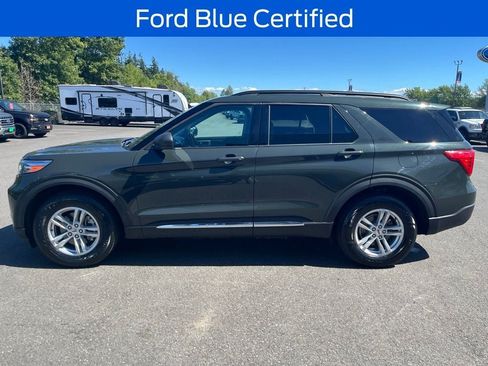 Used 2022 Ford Explorer XLT w/ Class IV Trailer Tow Package AWD/4WD image 3
