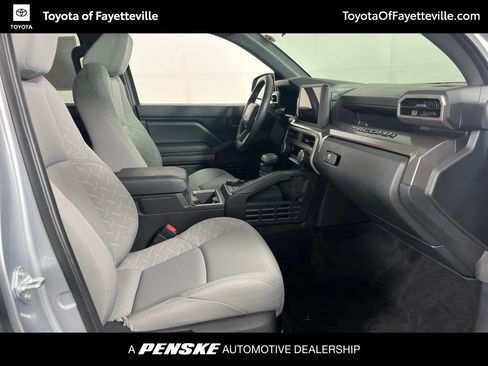 Used 2024 Toyota Tacoma SR5 AWD/4WD image 4
