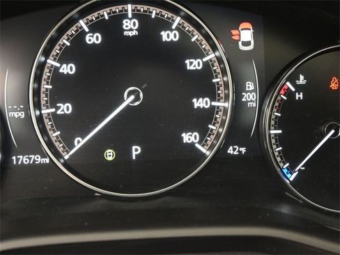 Certified 2024 MAZDA CX-30 AWD 2.5 S w/ Preferred Package image 11