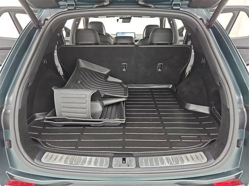 Used 2024 Genesis GV70 2.5T w/ Sport Prestige Package image 18