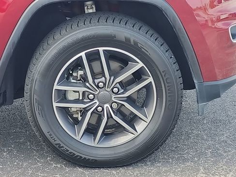 Certified 2020 Jeep Grand Cherokee Limited RWD image 32