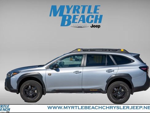 Used 2025 Subaru Outback Wilderness image 3