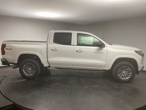 New 2026 Chevrolet Colorado LT w/ LT Convenience Package image 8