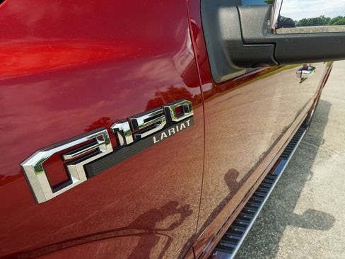 Used 2018 Ford F150 Lariat w/ Equipment Group 502A Luxury AWD/4WD image 8