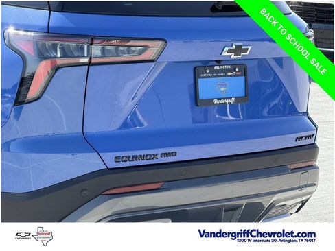 Used 2026 Chevrolet Equinox ACTIV AWD/4WD image 6