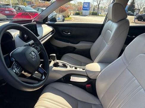 Certified 2023 Honda HR-V EX-L image 13