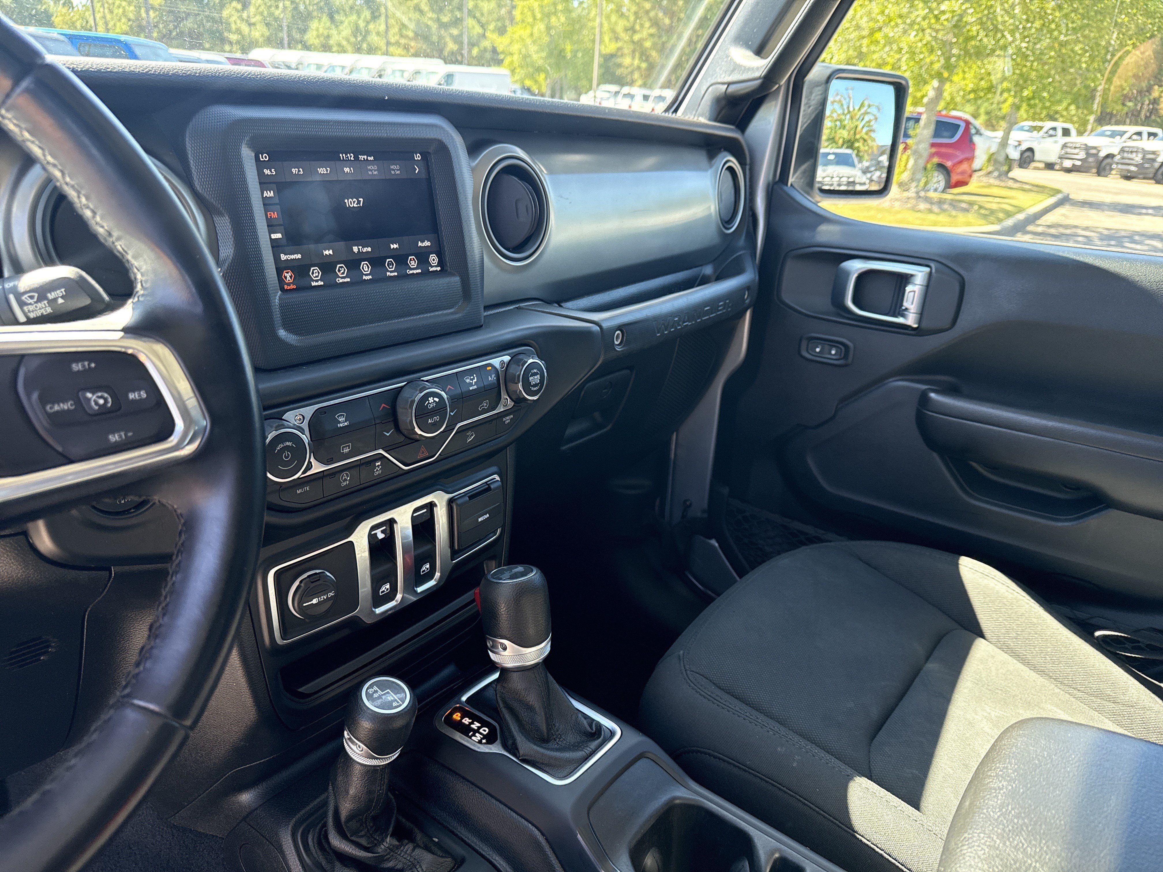 Used 2020 Jeep Wrangler Sport AWD/4WD image 23