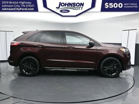 Certified 2024 Ford Edge ST-Line AWD/4WD image 12