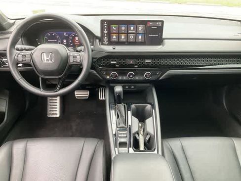 Used 2024 Honda Accord Sport image 19